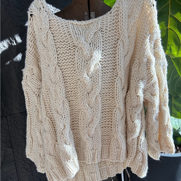 Pol brand Elegant Cream Cable Knit Sweater - Picture 2 of 3